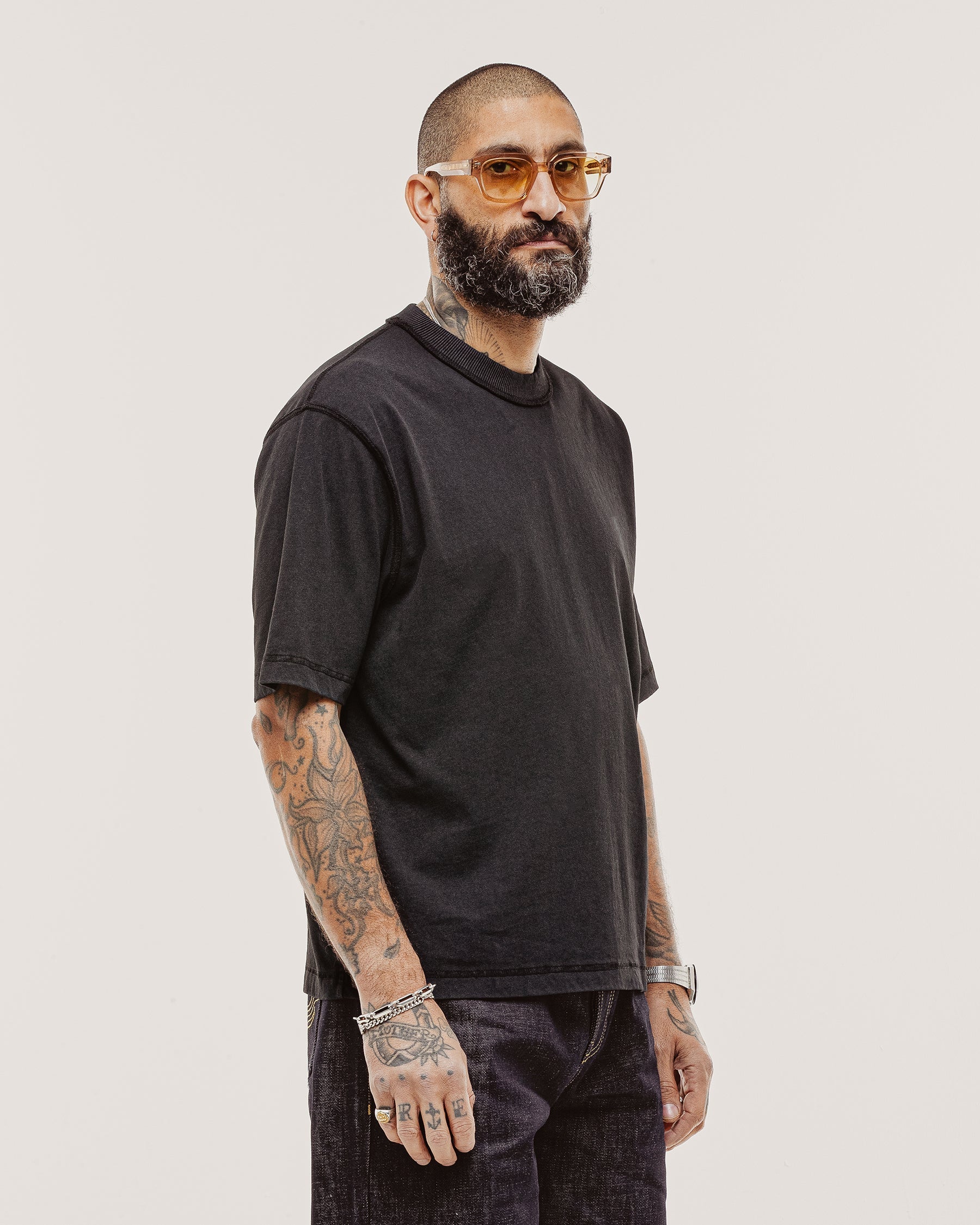 Essential Boxy T-Shirt - Black - Image 6