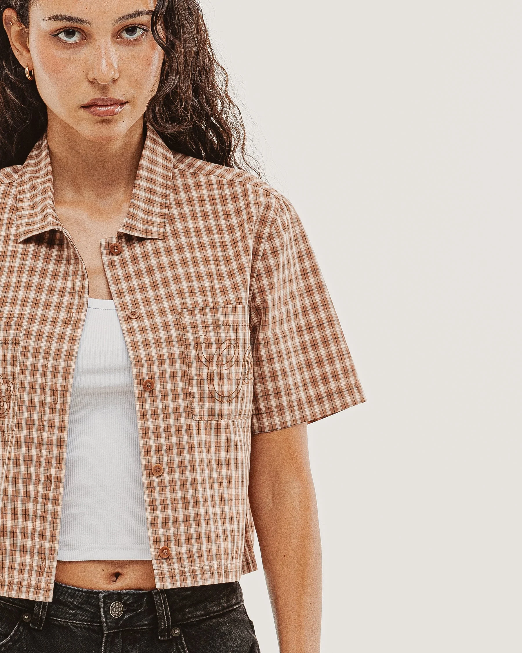 Françoise Cropped Shirt - Taupe Plaid - Image 7
