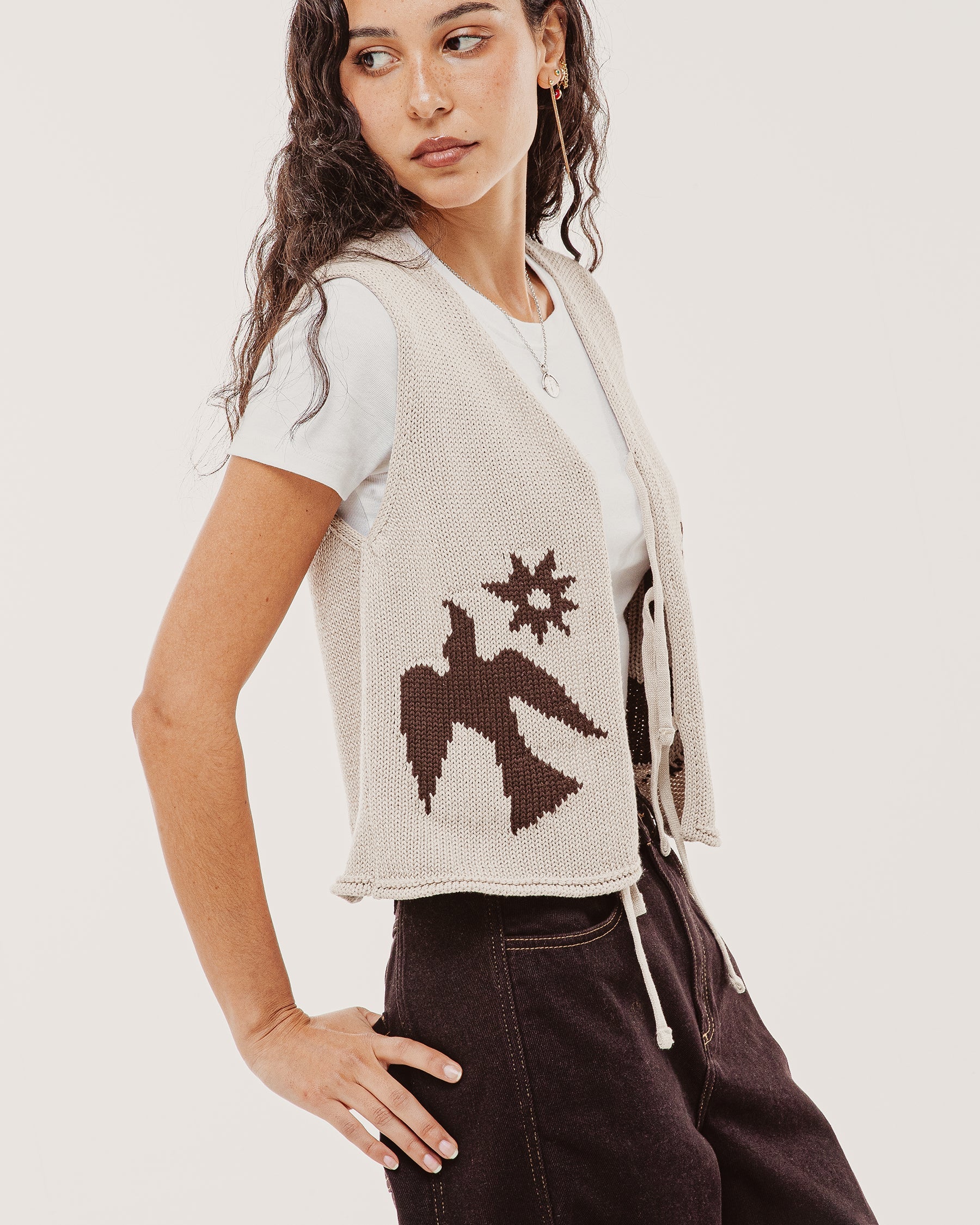 Joni Bow-Tie Knitted Vest - Ecru - Image 5