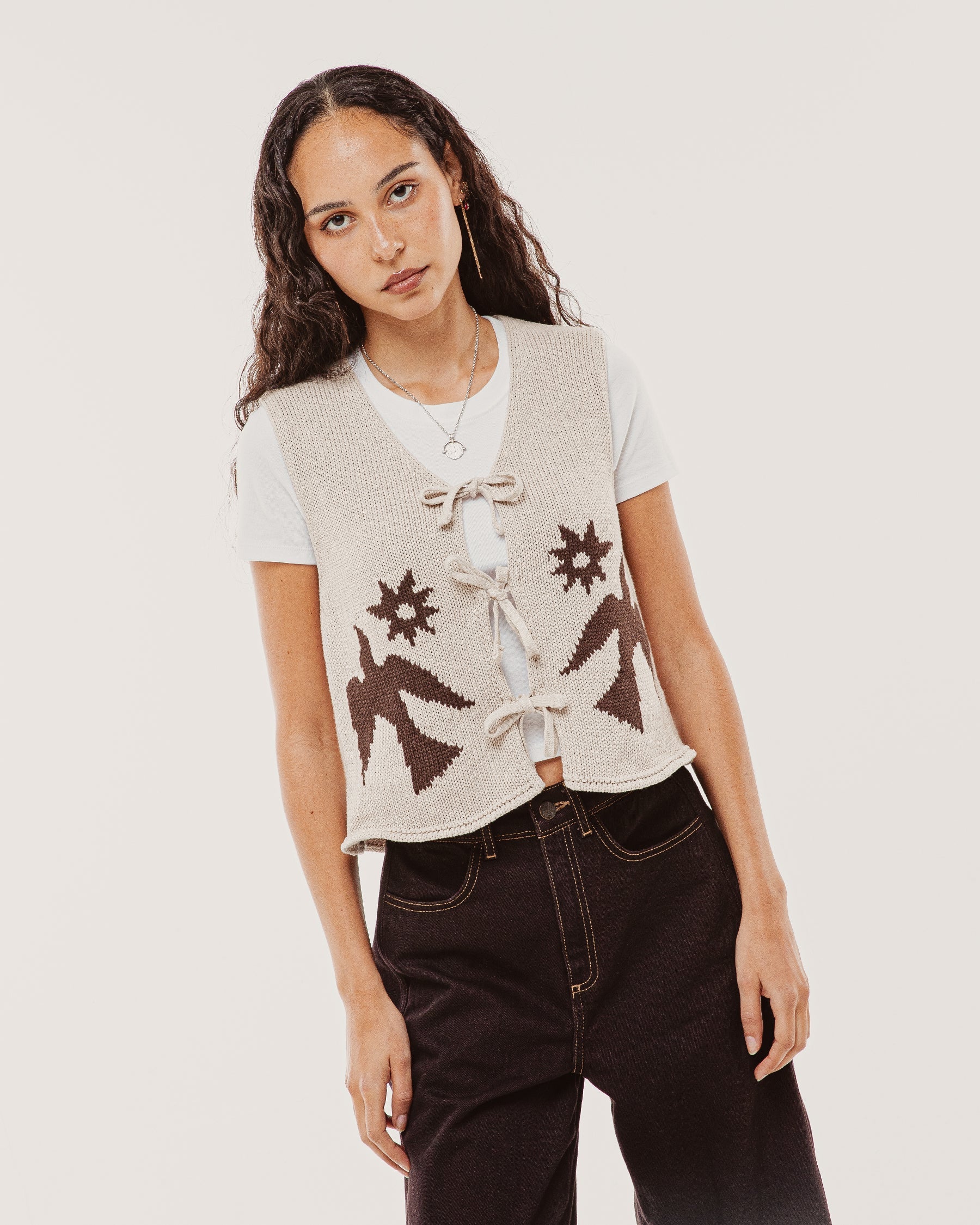 Joni Bow-Tie Knitted Vest - Ecru - Image 6