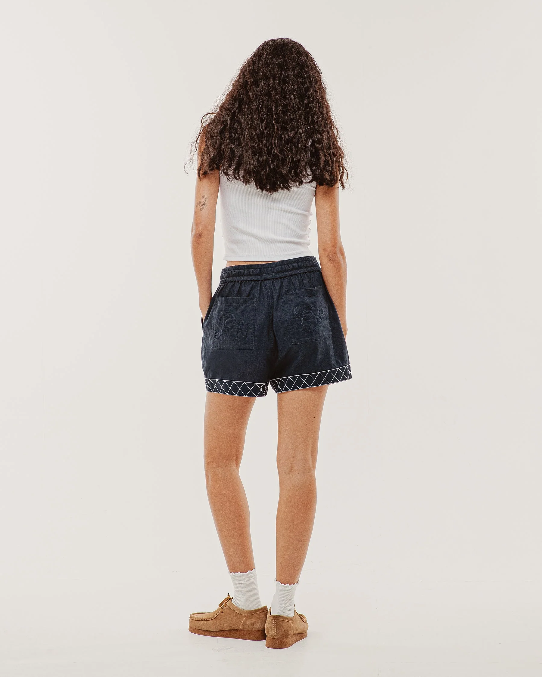 Lottie Linen Shorts - Navy - Image 5