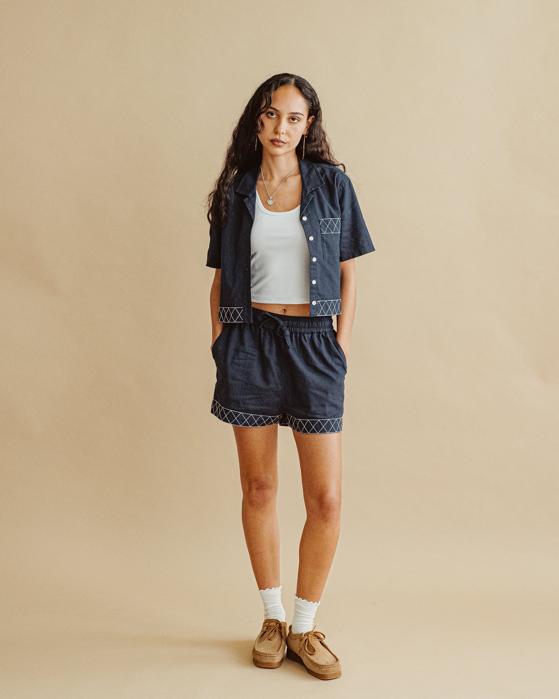 Lottie Linen Shorts - Navy - Image 6